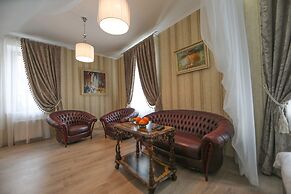 Mandarin ClubHouse