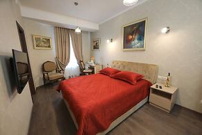 Mandarin ClubHouse