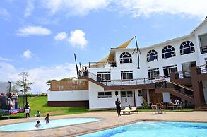 Greenpark Sundowner Hotel