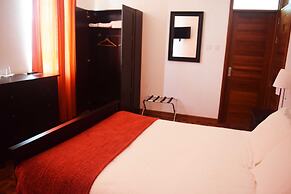 Greenpark Sundowner Hotel