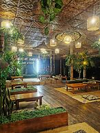 Sunrise Garden Lake Resort