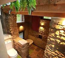 The Lodge Rooms