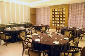 Om Clarks Inn Raebareli