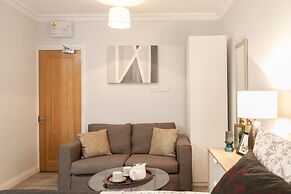 11 Helena House