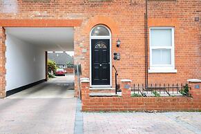 11 Helena House