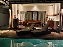 Muaya Villa