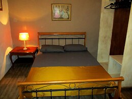 Tal-Kapilluna Zebbug Guest House