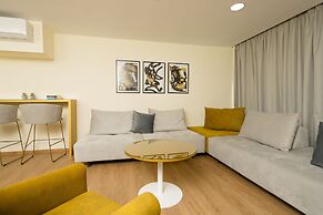 Suites Syngrou Fix