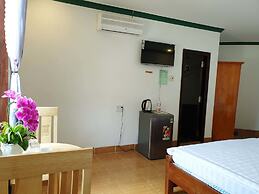 Mui Dinh Hotel