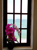 Mui Dinh Hotel