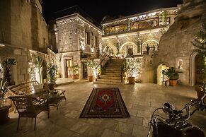 Zara Cave Hotel +10