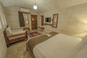 Zara Cave Hotel +10