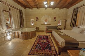Zara Cave Hotel +10