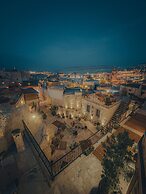 Zara Cave Hotel +10