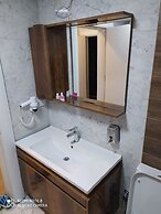 Akdeniz Van Otel