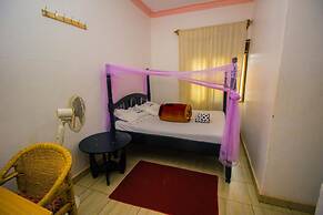 Nice Guest House