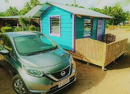 Sina PJ Beach Fales and Surf