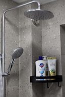Newly Renovated 1BDR Apt Old Shanghai