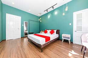 Seven A Hotel