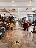 Lion Park Suites & Residence Hotel