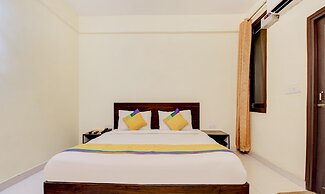 Itsy Hotels Royal Monarch