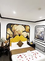Golden Hotel