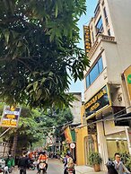 Golden Hotel