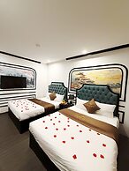 Golden Hotel