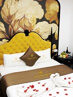 Golden Hotel