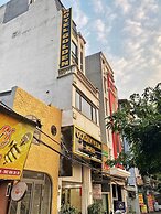 Golden Hotel