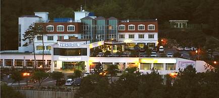 Palgongsan Youth Hostel