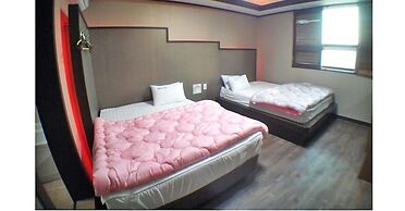 Palgongsan Youth Hostel
