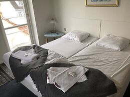 Hotel Crone