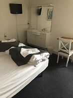Hotel Crone