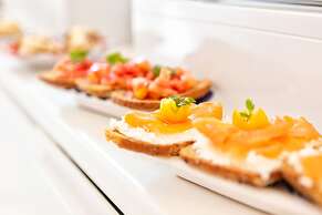 Sersale Suites