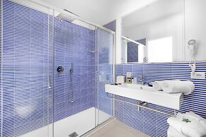 Sersale Suites