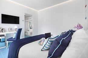 Sersale Suites