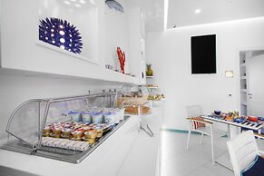 Sersale Suites