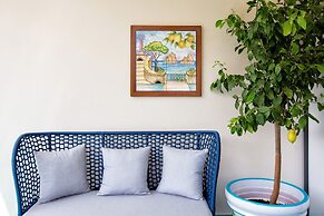 Sersale Suites