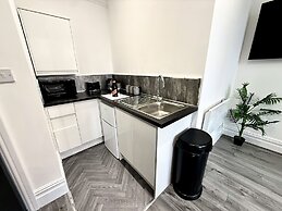 Reads Luxury Apartments