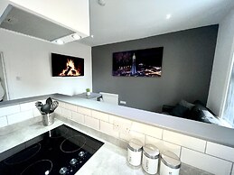 Reads Luxury Apartments