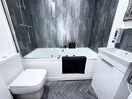 Reads Luxury Apartments