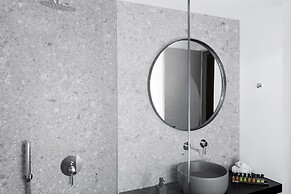 Azur Suites