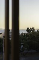 Azur Suites