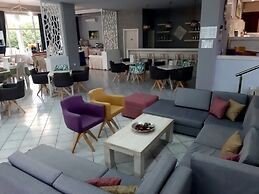 Aethria Hotel