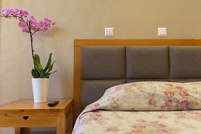 Aethria Hotel