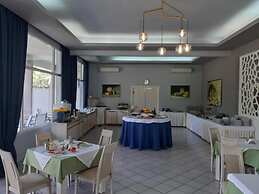 Aethria Hotel