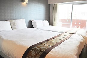 Ten Point Hotel