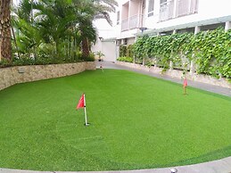 Modern Studio @ Mustika Golf Apartment
