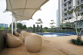 Comfy Studio Ciputra International Apartment